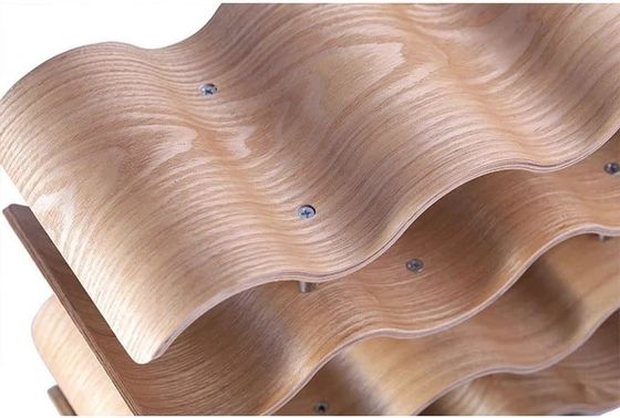 4 층 맞춤형 단단한 목재 선반 목재 물결 와인 병 저장 용의 설치