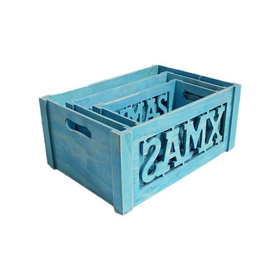 유럽 스타일의 썬드리 및 과일을 보관하기 위한 트레이와 함께 닦은 목재 개 상자