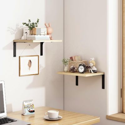 스타일리시한 거실의 현대적인 벽 디스플레이를 위한 목재 부동 선반