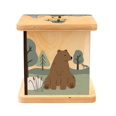 가공 가능한 숲 동물 디자인과 함께 단순한 색상의 목조 돼지 은행