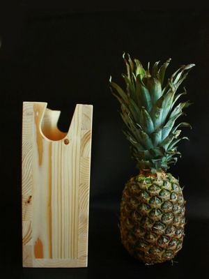 맞춤 로고 자전거 홀더 서드 및 선반과 함께 나무 자전거 벽 마운트 핸더