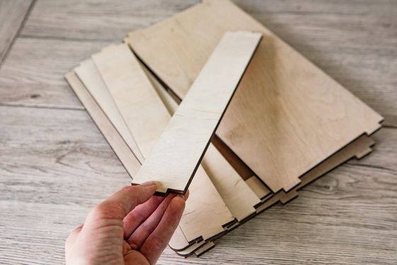 목재 3층 소매 테이블 디스플레이 스테인드 보석용 선반 무료 샘플 요금