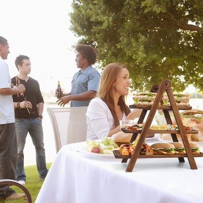 받아 들여진 맞춤형 목재 3 계층 서비스 트레이 선물 상점용 3 계층 컵 케이크 스탠드