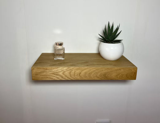 떠있는 비밀 칸막이 선반