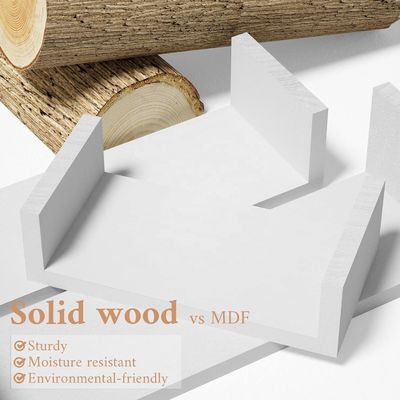 NO 현대적 스타일리시 한 디자인 의 접힌 떠 있는 선반 을 사용 하여 사진 을 저장 하고 표시