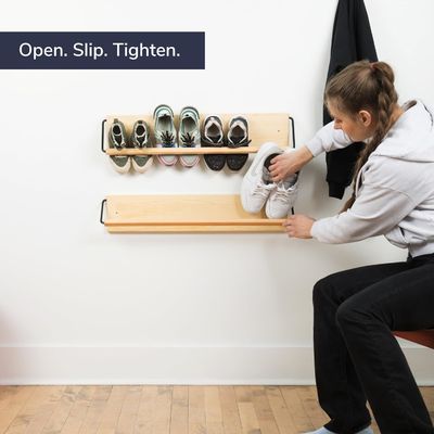 맞춤식 로고 받아 들일 수있는 현대 벽에 장착 된 신발 라크