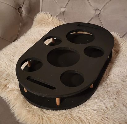 202406 4개의 유리 그릇을 가진 검은색 소파 바