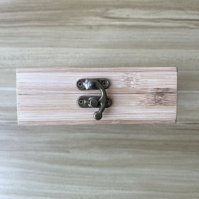 12.8x12.8x4.5cm 프로모션 사용자 지정 새겨진 로고 다른 선물 공예품을위한 대나무 선물 상자