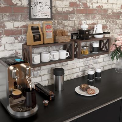 농장 스타일 로스틱 브라운 플로이팅 목재 선반과 경비로 공간을 절약