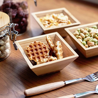 나무 샐러드 볼 세트 자연의 대나무 사각형 그릇과 마른 과일 조직기