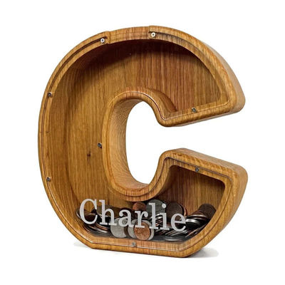 개인화된 알파벳 사용자 지정 로고와 함께 큰 돈 상자