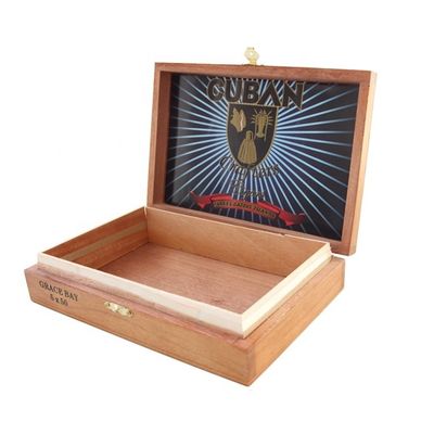 FSC 인증을 받은 손으로 만든 나무 담배 상자