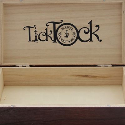 커스터마이징 로고와 색상