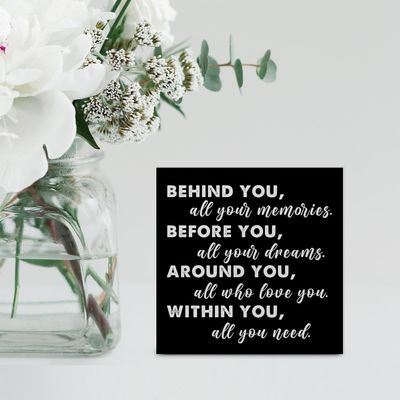 미국 스타일의 나무 상자 표지판 장식 졸업 문장 긍정적으로 당신의 모든 기억 뒤에