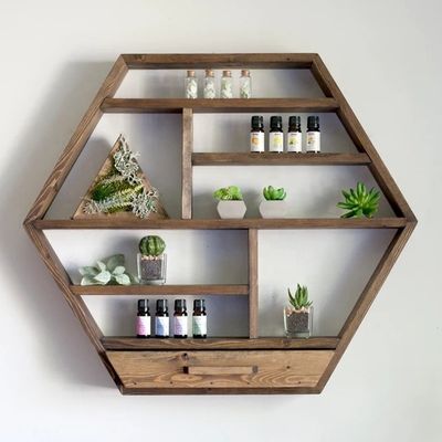 가정 장식 고형 목재 육각형 벽에 장착 된 부동 선반 목재 저장 선반