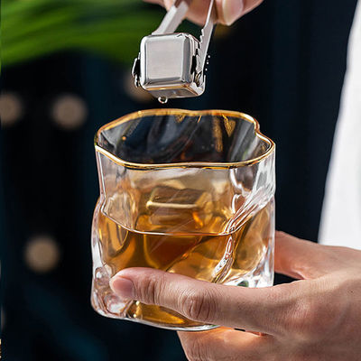 사용자 지정 로고와 함께 다채로운 얼음 커피 와인 바 유리 컵 수용 및 내구성