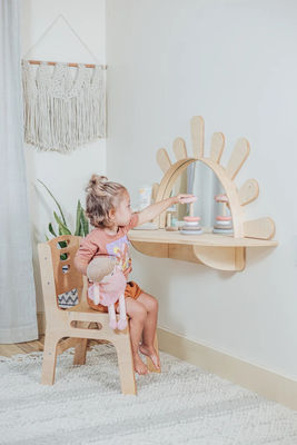 환경 친화적 인 햇빛 벽에 장착 된 활동 테이블 및 의자 세트 어린 아이 가구