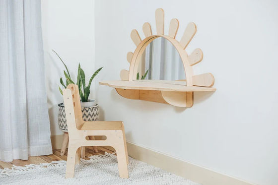 환경 친화적 인 햇빛 벽에 장착 된 활동 테이블 및 의자 세트 어린 아이 가구