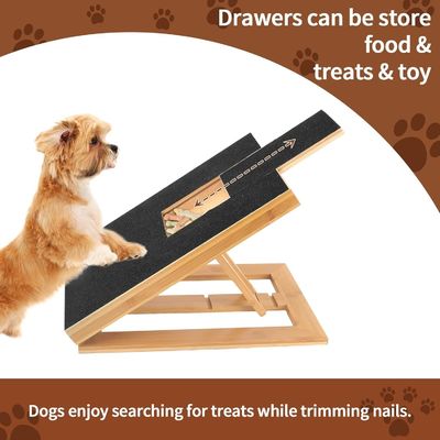 다른 각도에서 제거 가능한 커버와 조정 가능한 손톱 파일과 함께 고양이 / 개 스크래치 패드