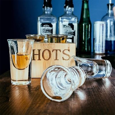 실크 스크린 인쇄 된 VIP 서비스용 나무 샷 유리 트레이 메이플 나무