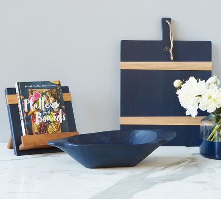 손으로 만든 재활용 된 목재 요리책 보관소 부엌 조직을위한 소나무와 오크 슬레이트