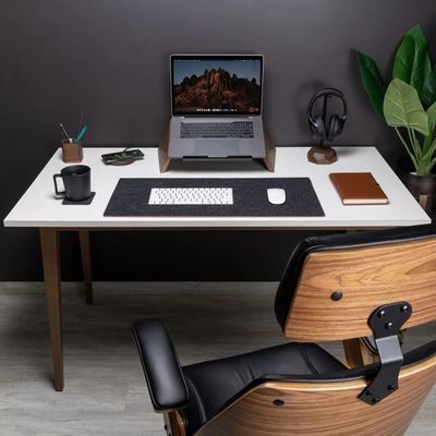 데스크톱 목재 노트북 스탠드 홀더 사용자 정의 크기 19 "x 9.5" 및 레이저 조각