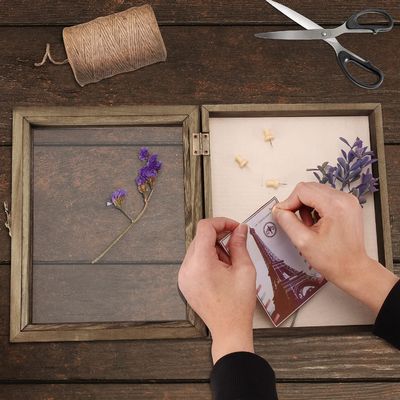 사진과 기억을 보존하기 위한 보호 그림자 상자 디스플레이 케이스 25.4x20.3x56