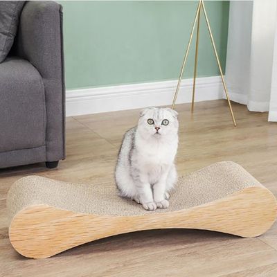 이 긁기 기둥 으로 고양이 를 행복하게 하고 집 을 환경 친화적 으로 유지 하십시오