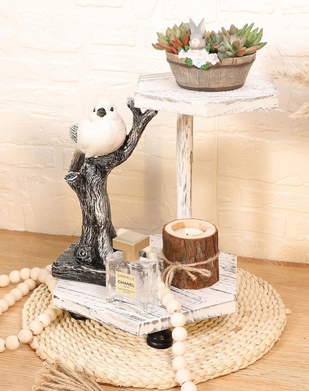 2층의 목재 헥사고널 디스플레이 라이저 백색 농장 트레이