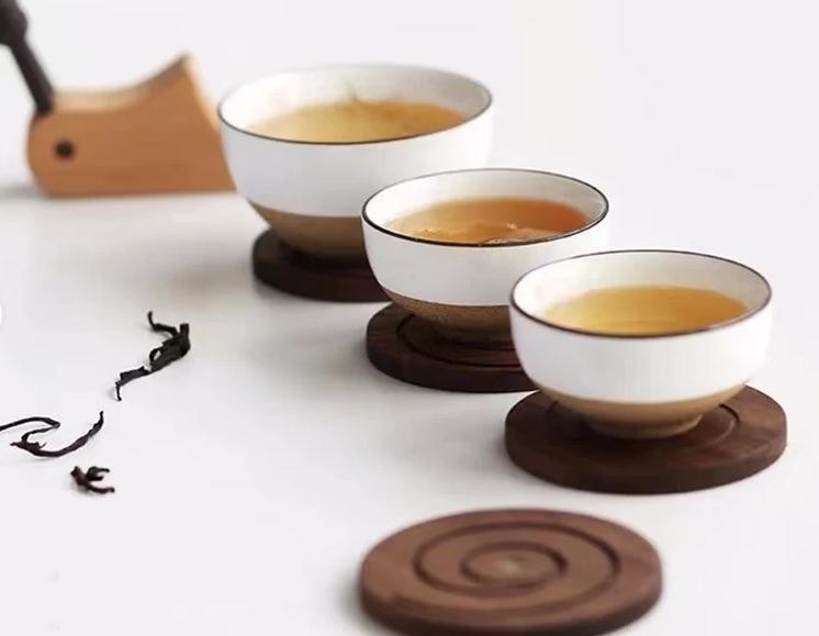 귀여운 달팽이 고형 목재 코스터 단열 매트 5개 세트