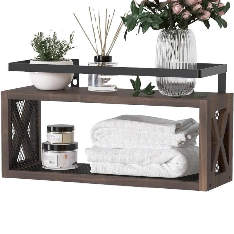 농장 스타일 로스틱 브라운 플로이팅 목재 선반과 경비로 공간을 절약