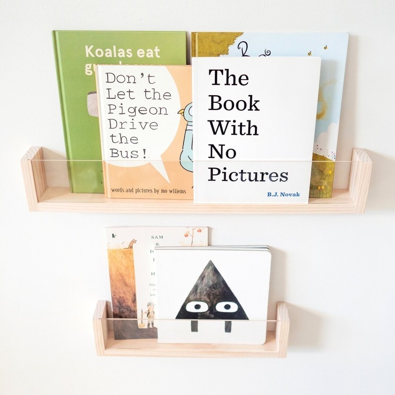 공간 절약 및 아크릴 떠있는 책상 벽으로 어린이의 유치실에 스타일을 추가